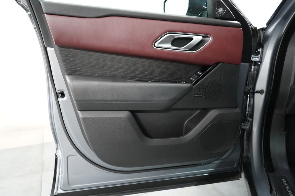 2024 Land Rover Range Rover Velar Dynamic HSE