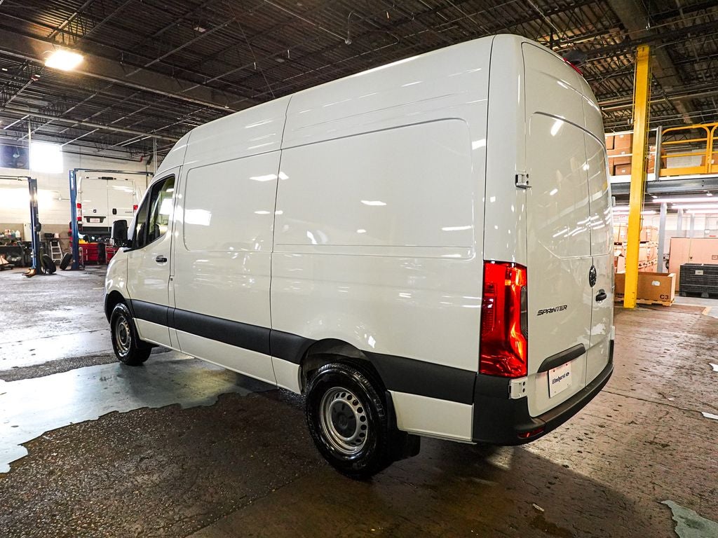 2024 Mercedes-Benz Sprinter 2500 Crew 144 WB