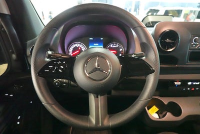 2025 Mercedes-Benz Sprinter 2500 Cargo 144 WB