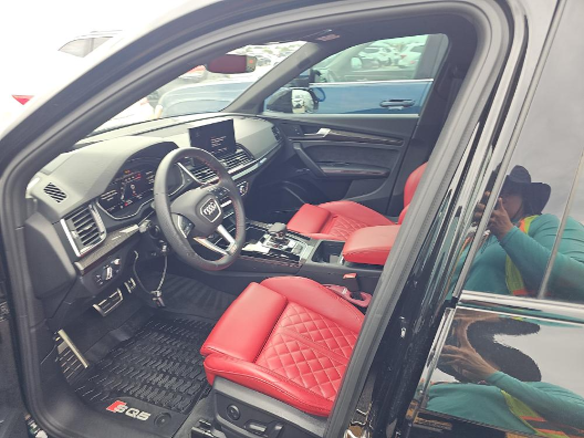 2024 Audi SQ5 Sportback Prestige quattro