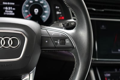 2023 Audi Q8 55 Premium Plus quattro