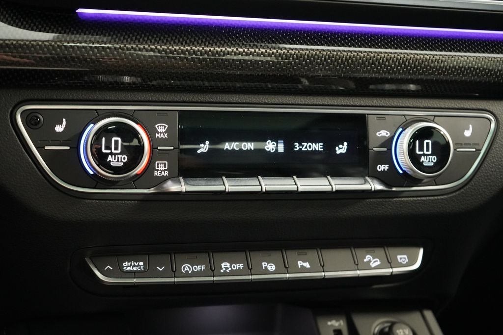 2023 Audi SQ5 Prestige quattro