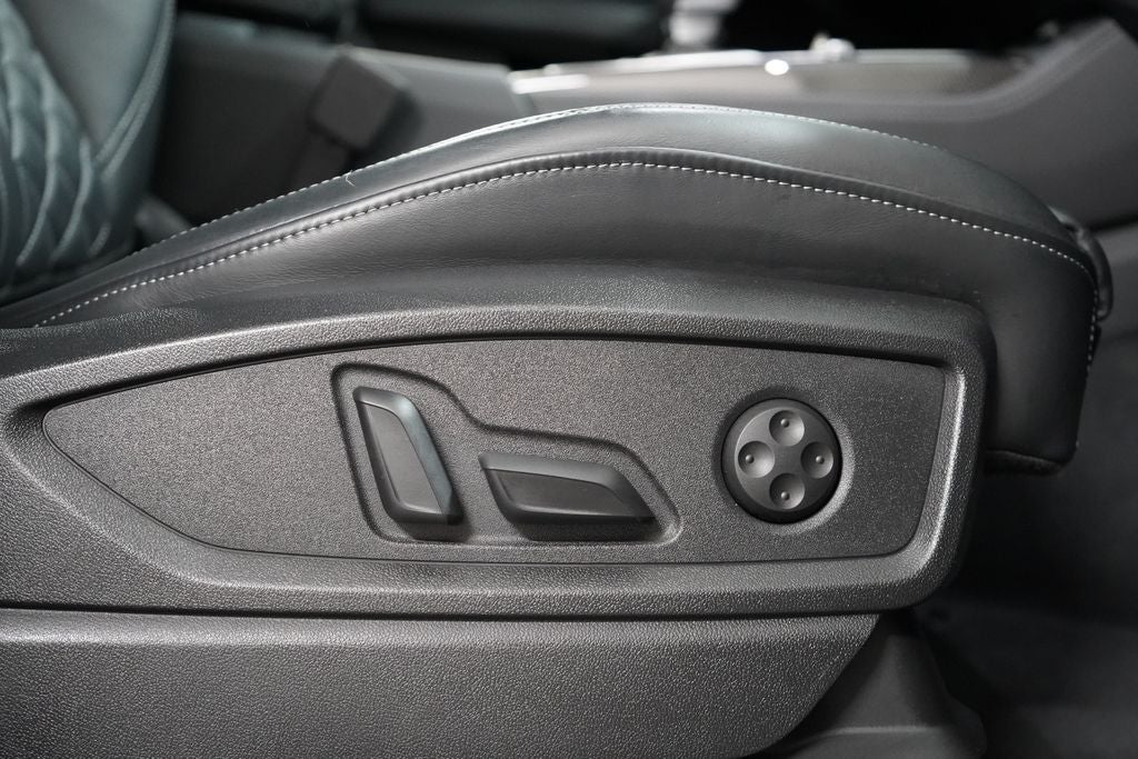 2023 Audi SQ5 Prestige quattro