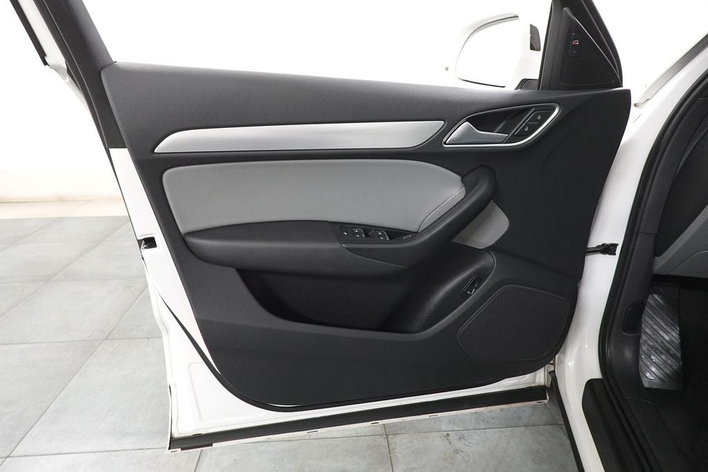 2016 Audi Q3 2.0T Premium Plus quattro