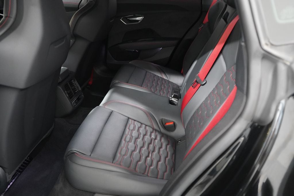 2022 Audi RS e-tron GT Base quattro