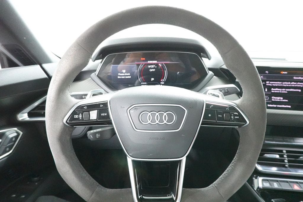 2024 Audi e-tron GT Premium Plus quattro