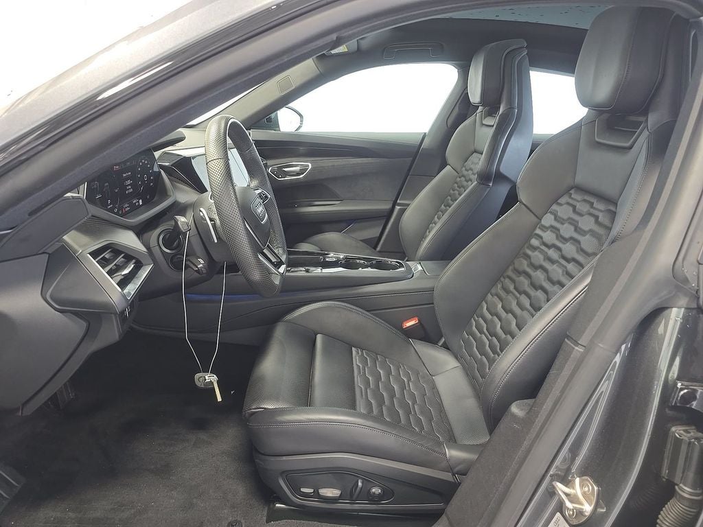 2024 Audi e-tron GT Premium Plus quattro