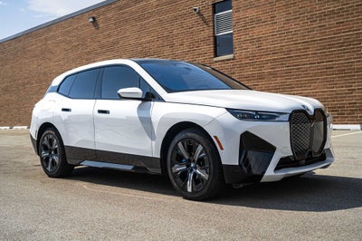 2025 BMW iX xDrive50