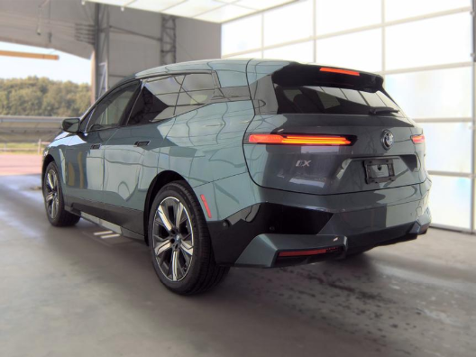2024 BMW iX xDrive50