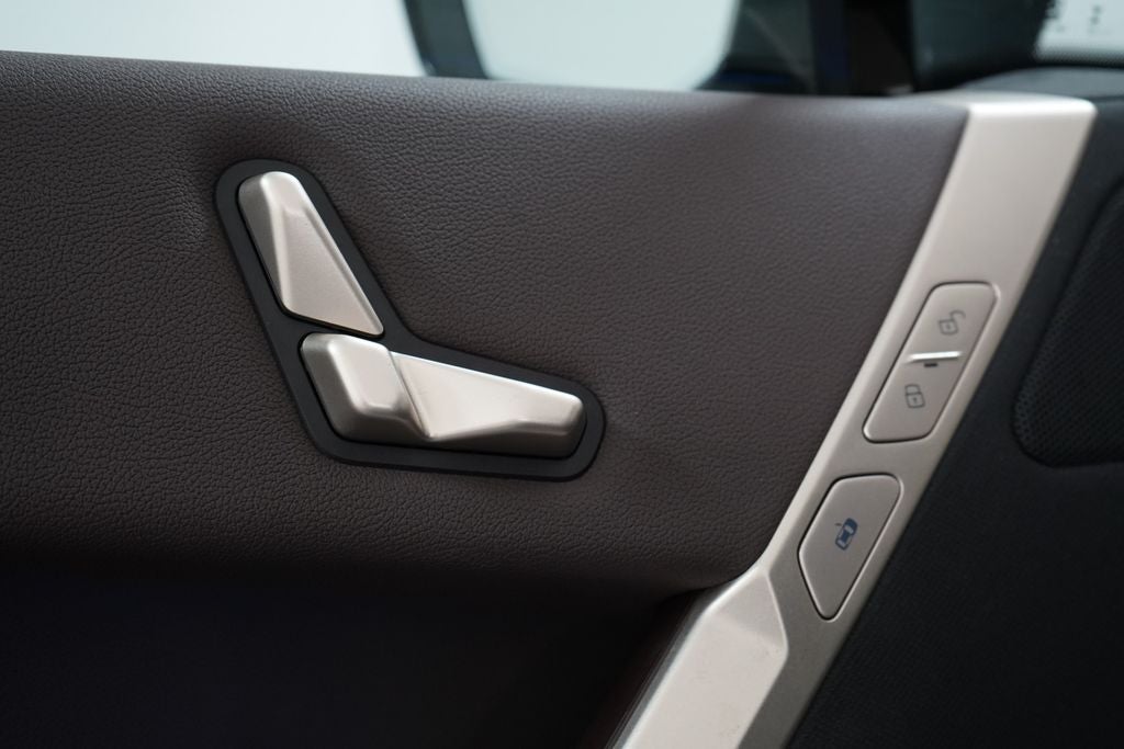 2023 BMW iX xDrive50