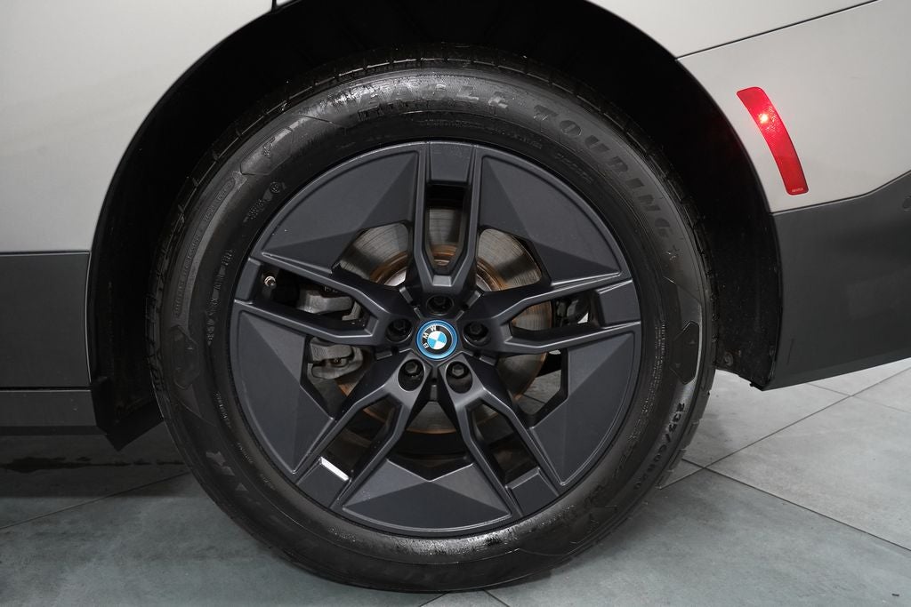 2023 BMW iX xDrive50