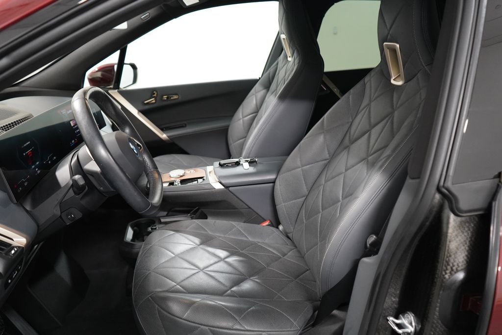 2023 BMW iX M60