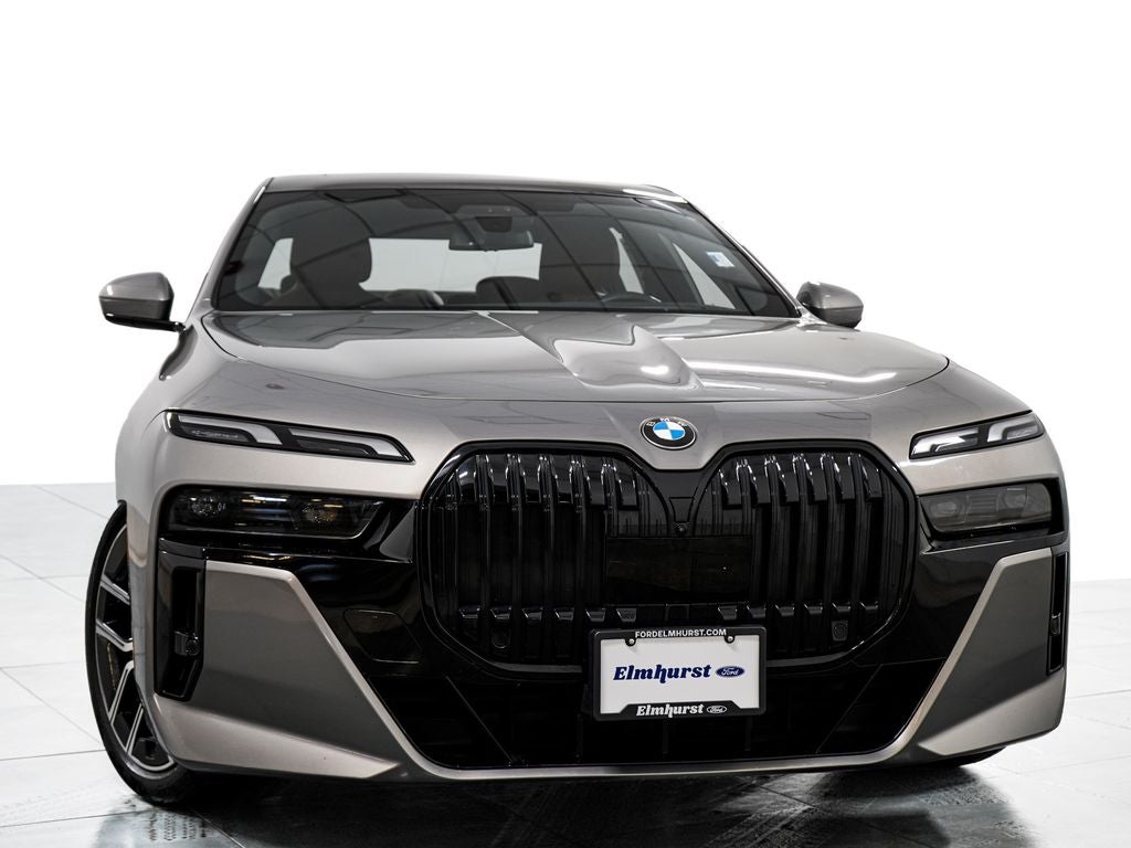2023 BMW 7 Series 760i xDrive