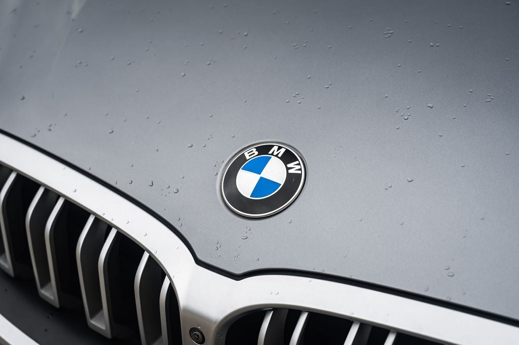 2025 BMW 8 Series 840i - Photo 15