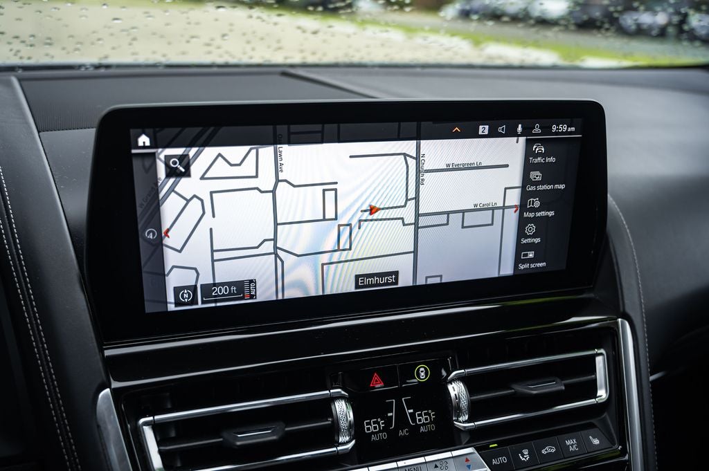 2025 BMW 8 Series 840i - Photo 23