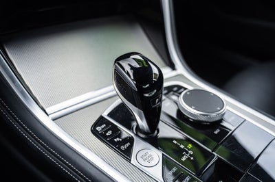 2025 BMW 8 Series 840i