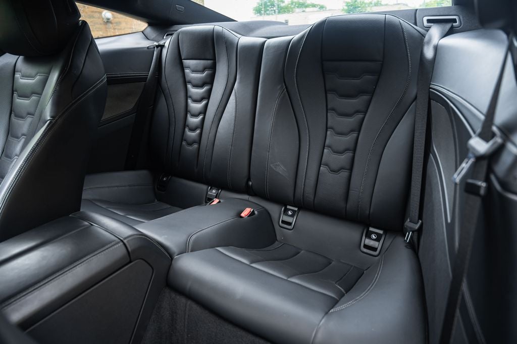 2025 BMW 8 Series 840i