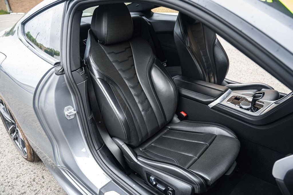 2025 BMW 8 Series 840i - Photo 30