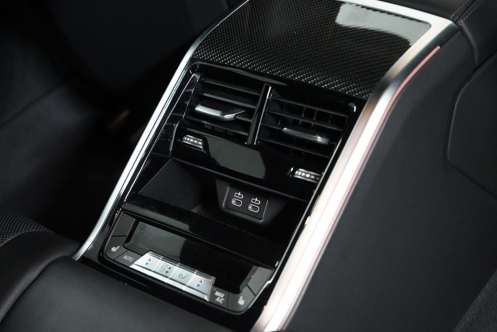 2023 BMW 8 Series ALPINA B8 xDrive