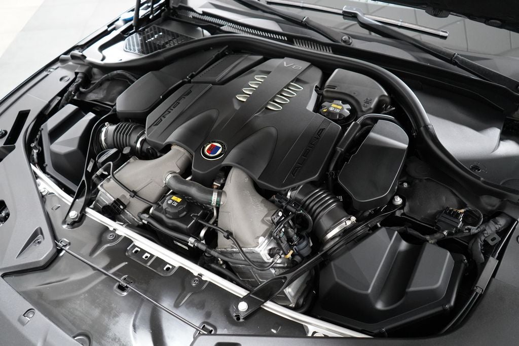 2023 BMW 8 Series ALPINA B8 xDrive