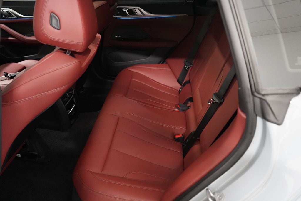 2025 BMW i4 xDrive40