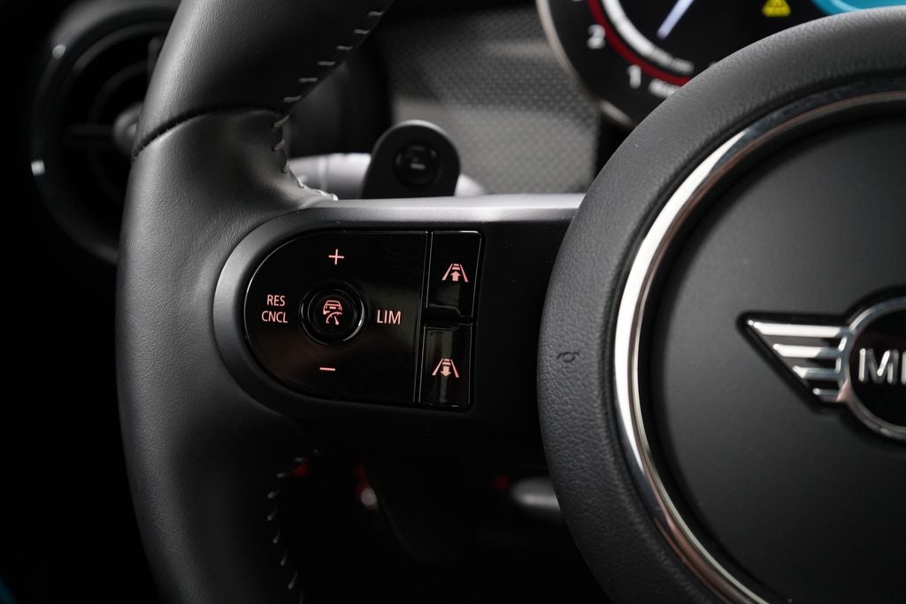2024 MINI John Cooper Works Iconic