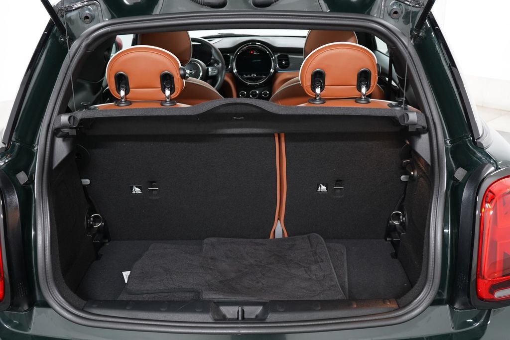 2024 MINI John Cooper Works Iconic