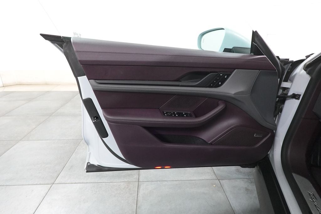 2024 Porsche Taycan 4S