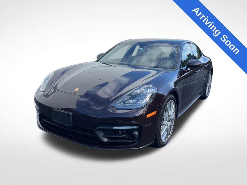 2023 Porsche Panamera 4 Platinum Edition's photo