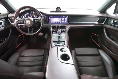 2023 Porsche Panamera 4 Platinum Edition