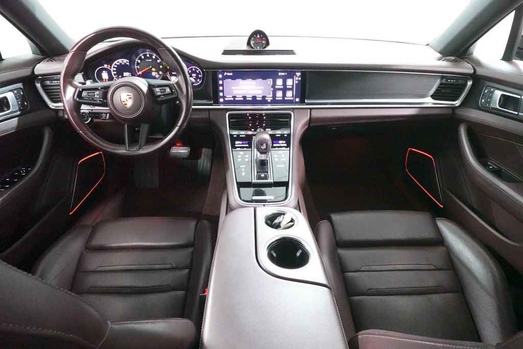 2023 Porsche Panamera 4 Platinum Edition