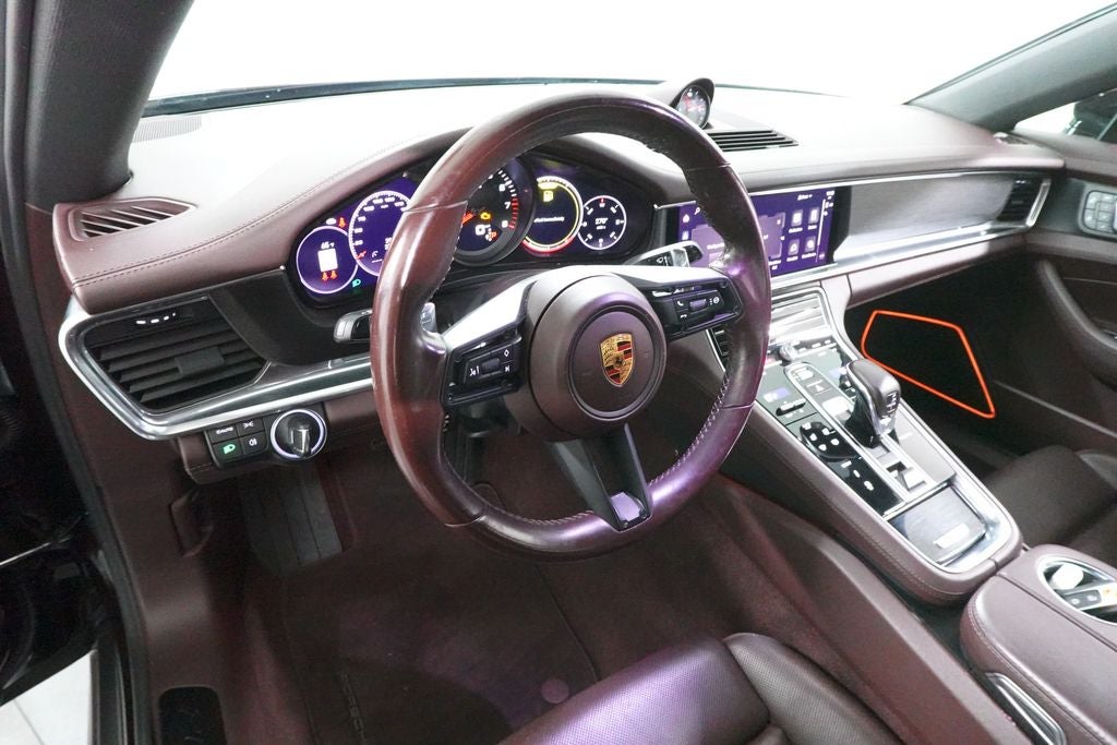 2023 Porsche Panamera 4 Platinum Edition