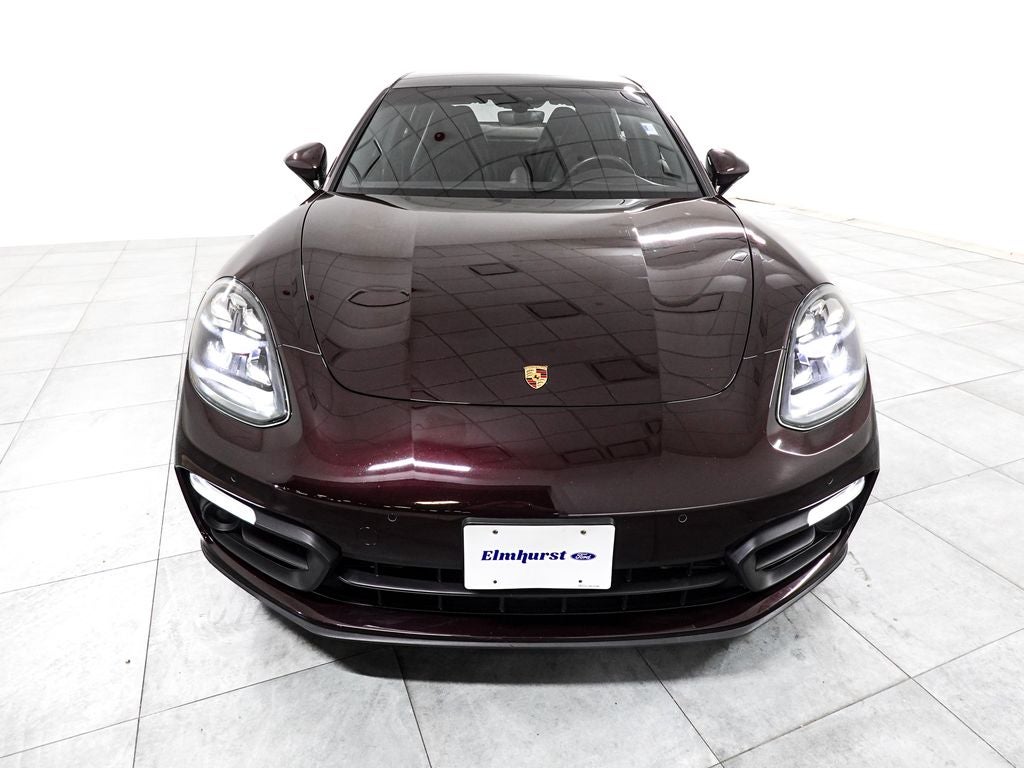 2023 Porsche Panamera 4 Platinum Edition