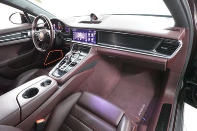 2023 Porsche Panamera 4 Platinum Edition