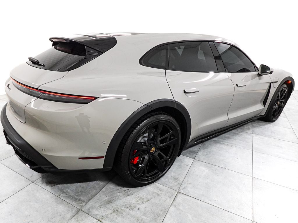 2022 Porsche Taycan Cross Turismo 4S