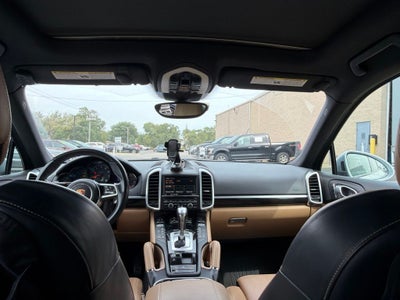 2016 Porsche Cayenne Base