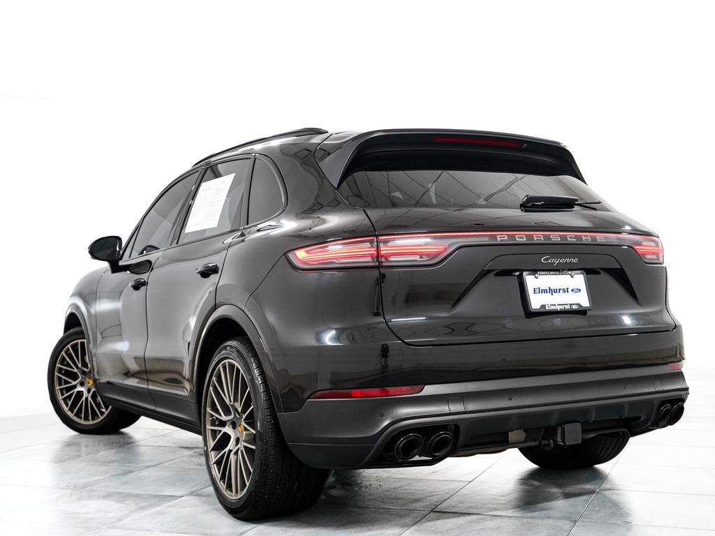 2023 Porsche Cayenne Platinum Edition