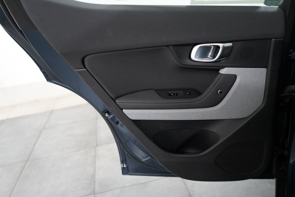 2023 Polestar 2 Long Range Dual Motor Performance Plus