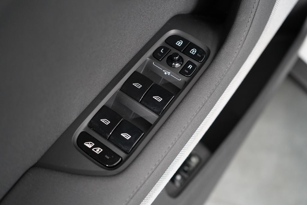 2024 Polestar 2 Long Range Dual Motor