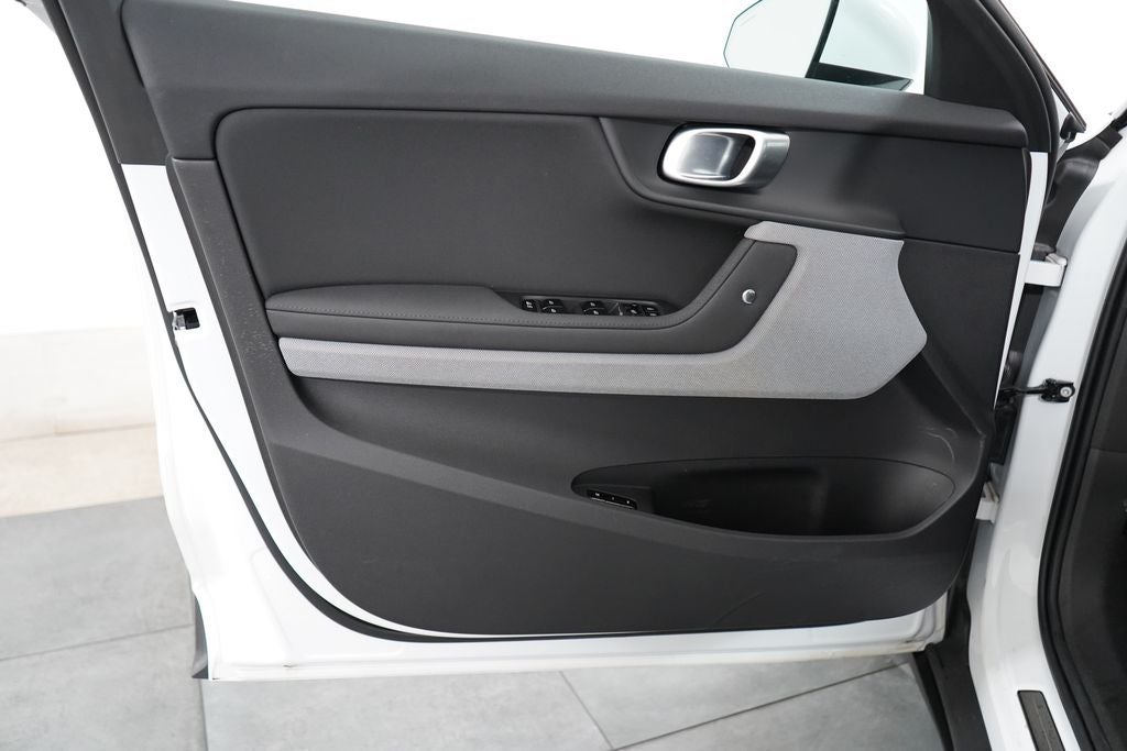 2024 Polestar 2 Long Range Dual Motor