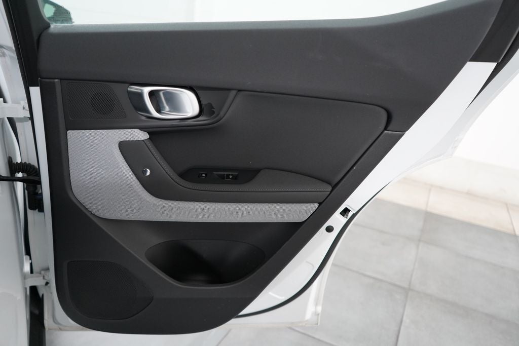 2024 Polestar 2 Long Range Dual Motor
