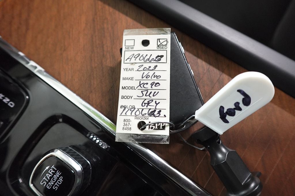 2023 Volvo XC90 B6 Plus 7-Seater