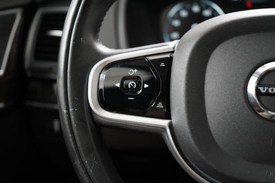 2019 Volvo XC90 T6 Momentum