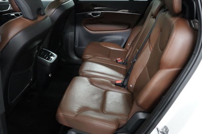 2019 Volvo XC90 T6 Momentum