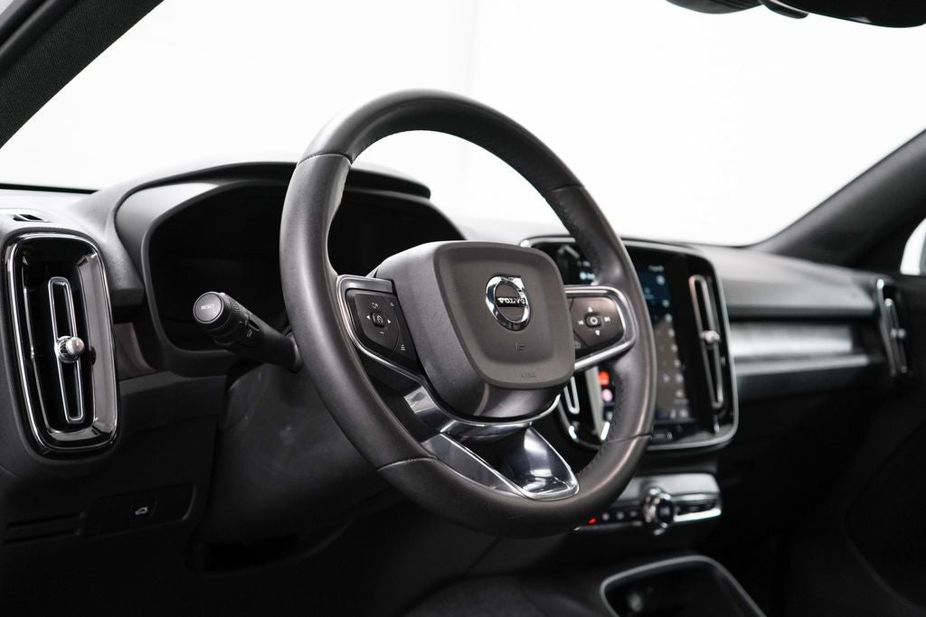2023 Volvo C40 Recharge Pure Electric Twin Core