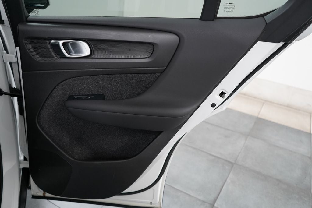 2023 Volvo C40 Recharge Pure Electric Twin Core