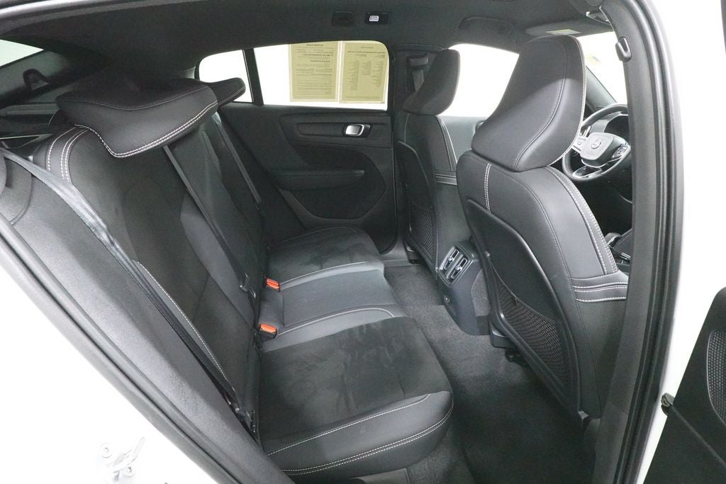 2023 Volvo C40 Recharge Pure Electric Twin Plus