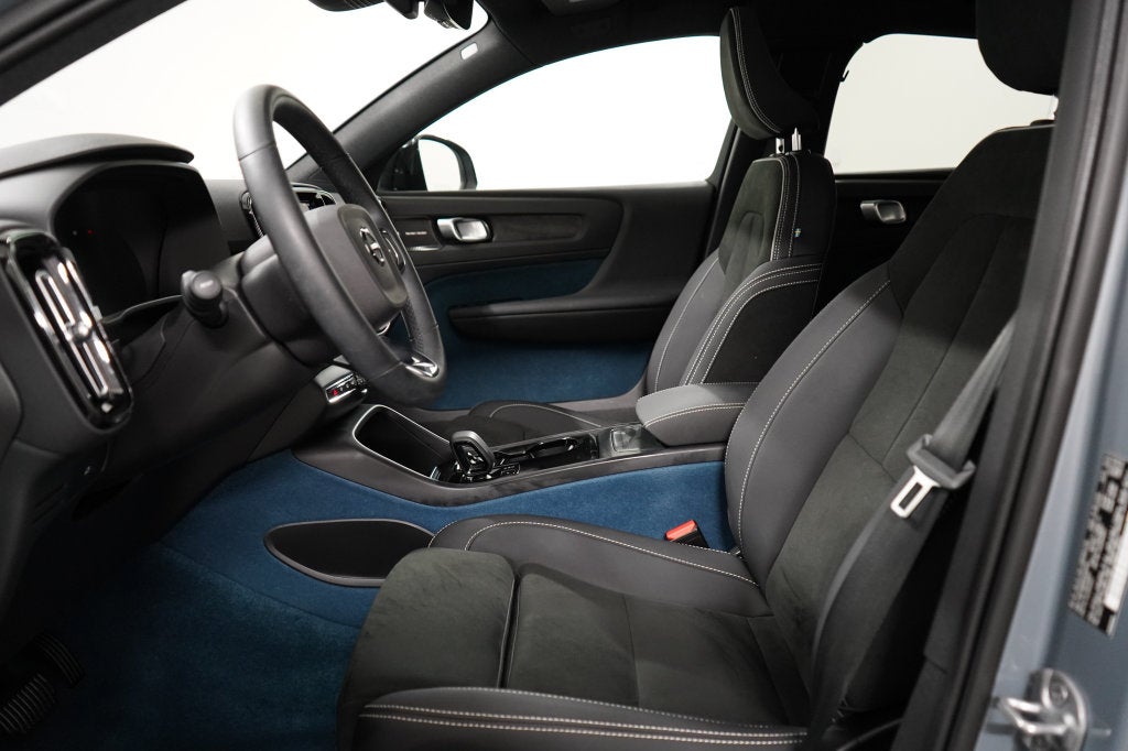 2023 Volvo C40 Recharge Pure Electric Ultimate