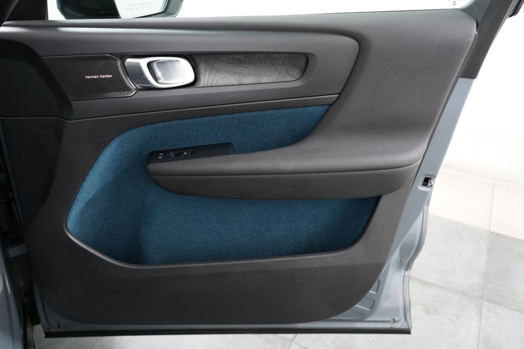 2023 Volvo C40 Recharge Pure Electric Ultimate
