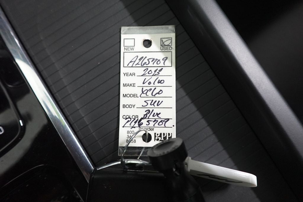 2023 Volvo XC60 B5 Core